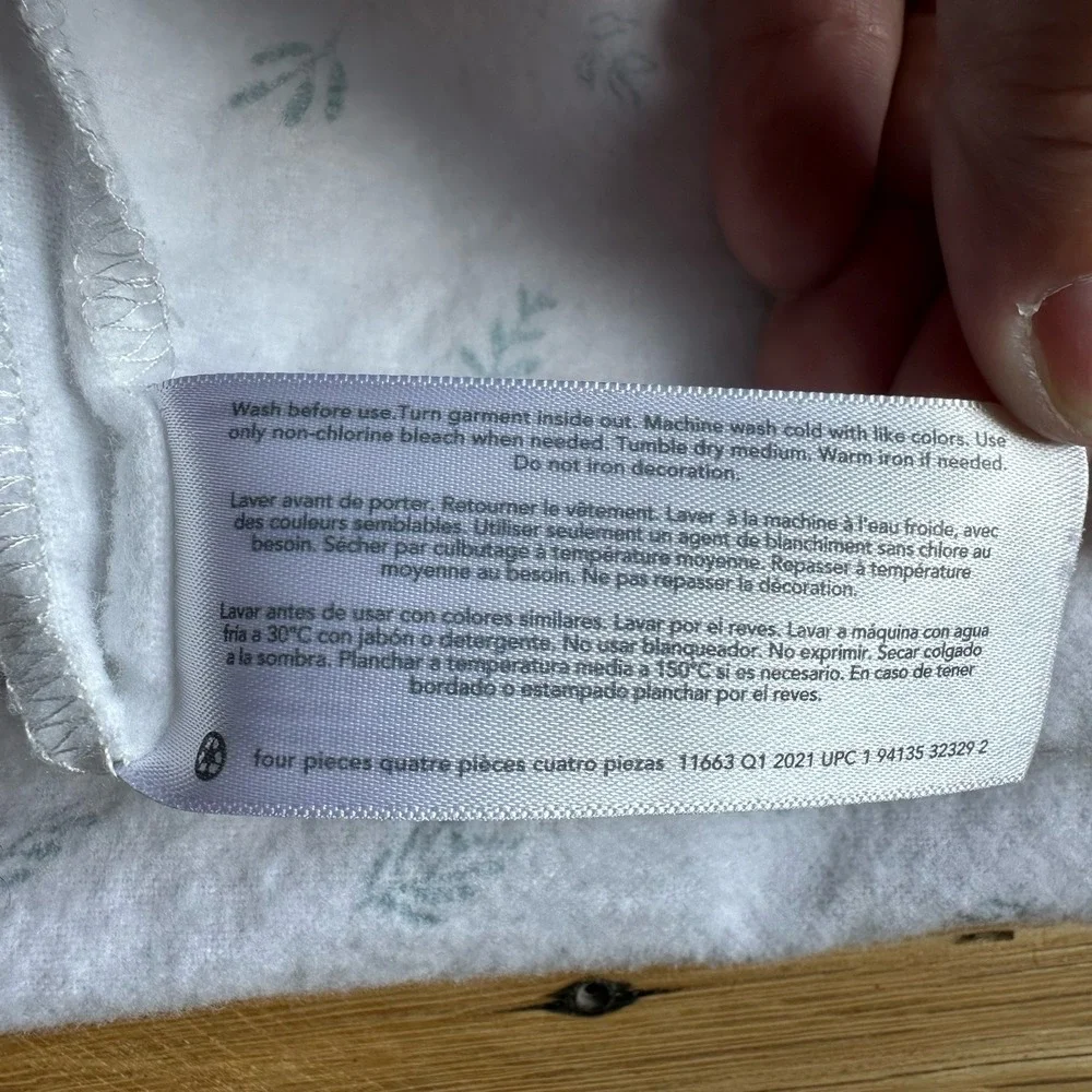Carter's Baby Receiving Blanket White Blue Fern Leaf Floral 100% Cotton 37 X 27